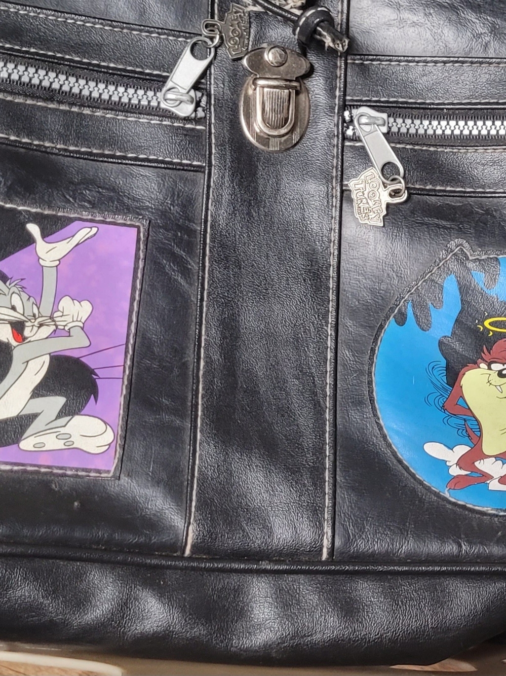 LOONEY TUNES VINTAGE Backpack - Picture 3 of 10